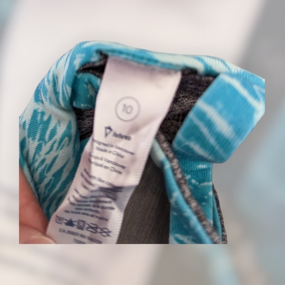 Ivivva Reversible Sports Bra - Picture 3 of 5